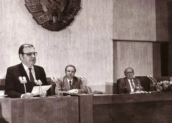 36 години от 10 ноември 1989 година - началото на българския преход