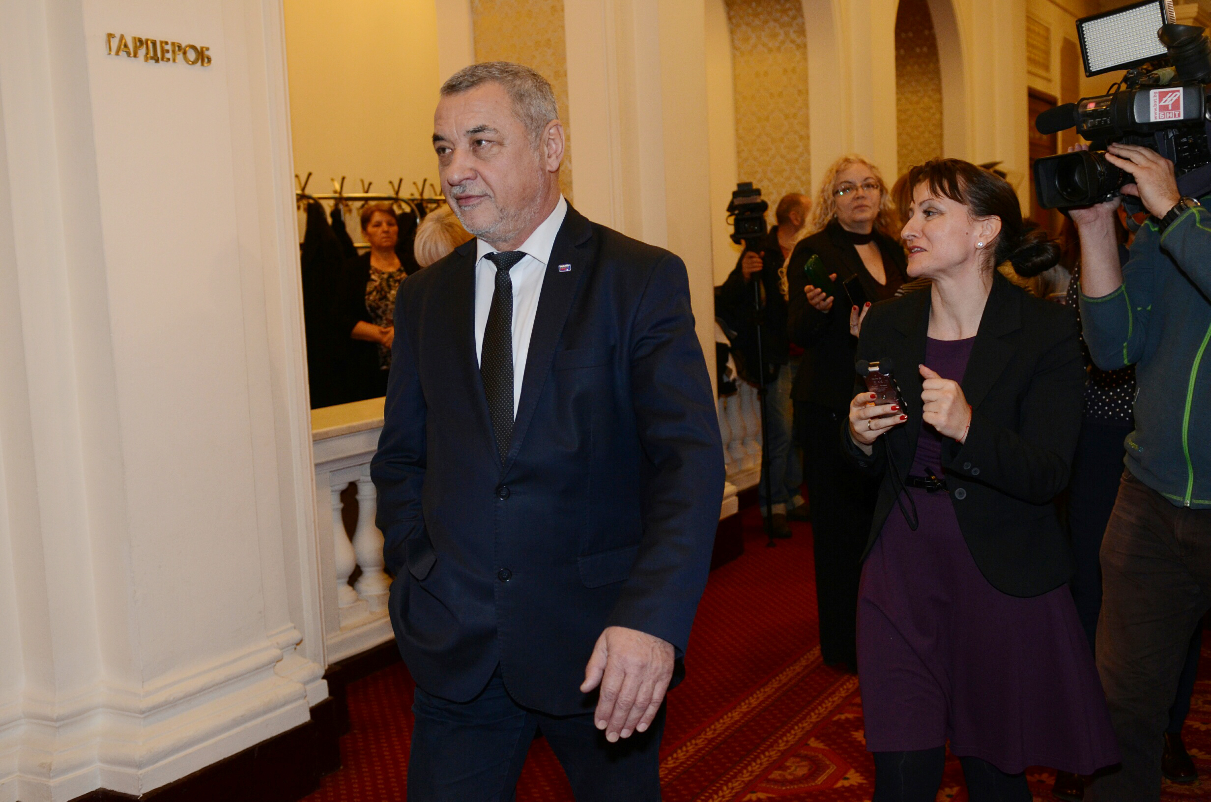 Парламент Валери Симеонов
