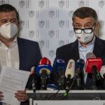 Изпълняващият длъжността външен министър на Чехия Ян Хамачек и премиерът Андрей Бабиш