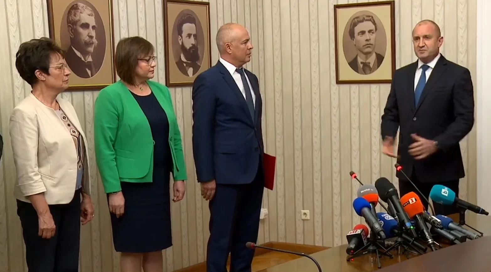 Президентство Връчване на мандат на БСП Георги Свиленски Румен Радев