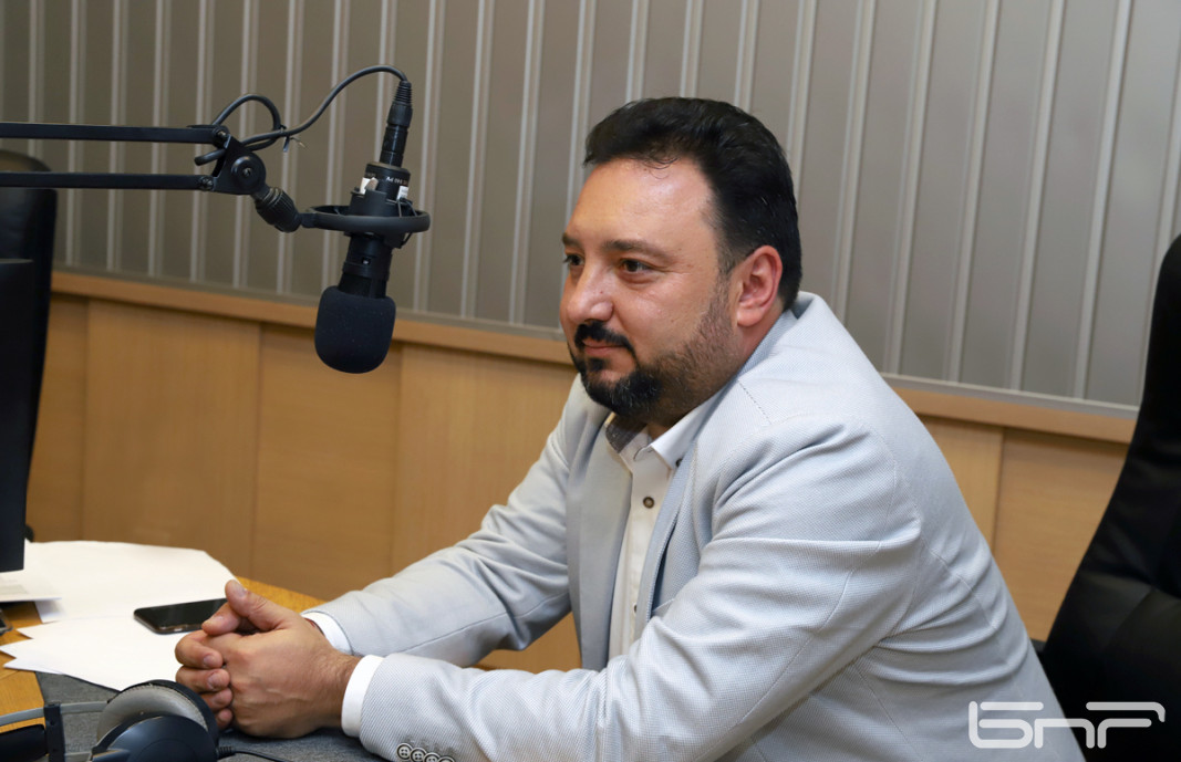 Светослав Костов