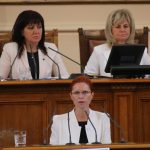 Парламент извънредно заседание Ралица Агайн