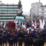 Протест на "Възраждане" срещу зеления сертификат