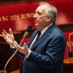 Новият френски премиер иска рязка редукция на дефицита до 5% от БВП, което вещае вот на недоверие