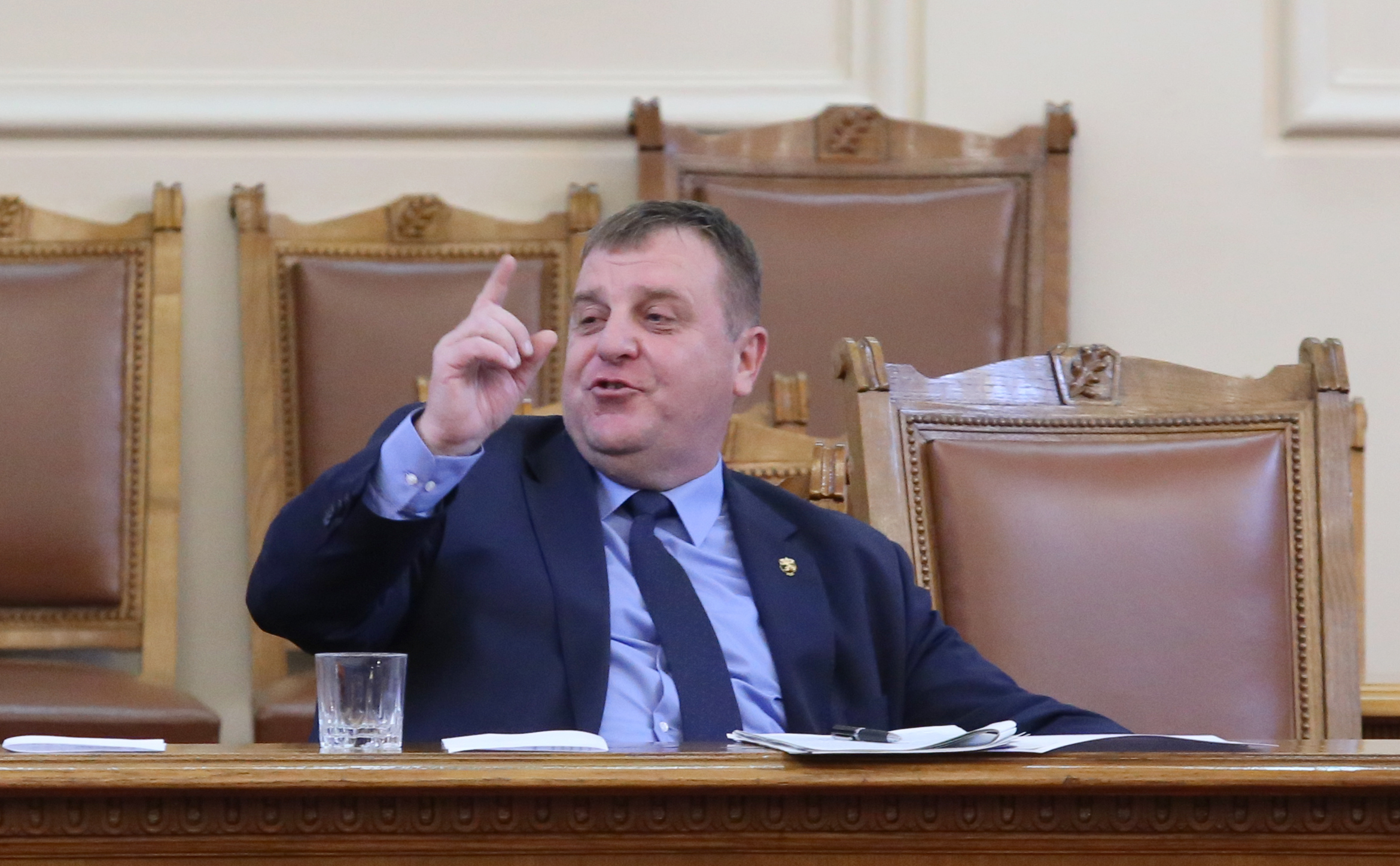 Парламент Красимир Каракачанов изслушване