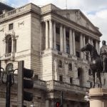 Bank of England запази основната си лихва на досегашите 4% след оспорван вот