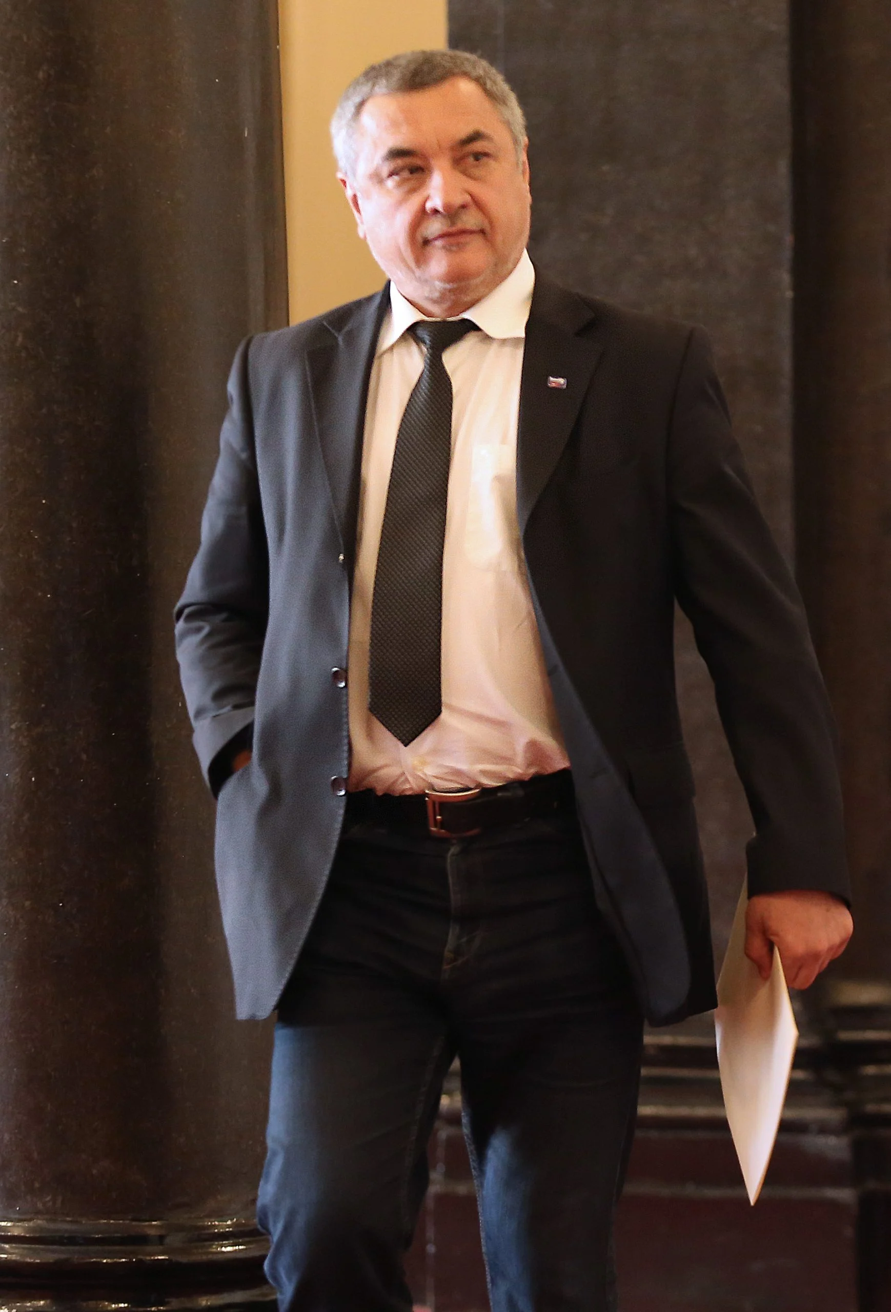 Парламент Валери Симеонов