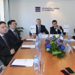 Подписване на меморандум за сътрудничество между ББР (Българска банка за развитие) и Международната инвестиционна банка.Билян Балев изп. директор на ББР и Владимир Ливенцев изп. директор на Международна инвестиционна банка
