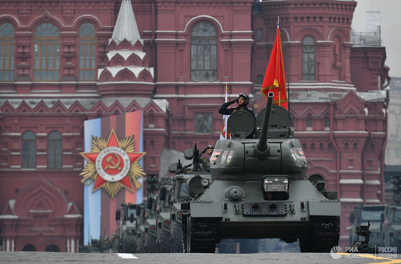 военен парад на победата Москва Т-34