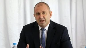 Румен Радев