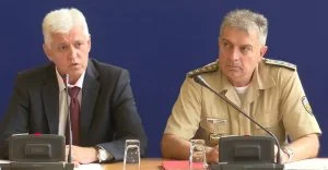 Служебният министър на отбраната Димитър Стоянов представя екипа си