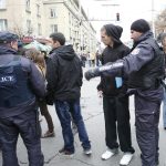 полицаипротести
