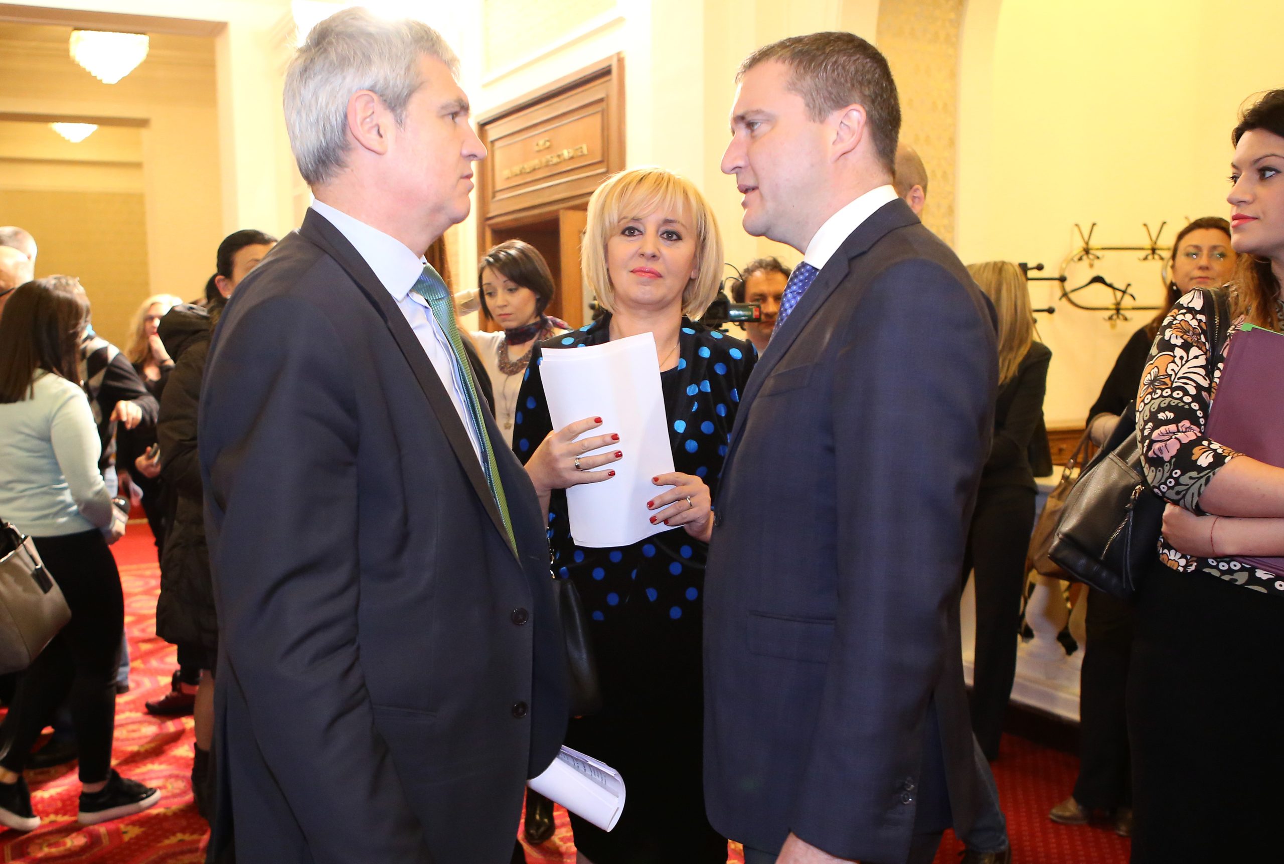 Парламент Пламен Димитров КНСБ