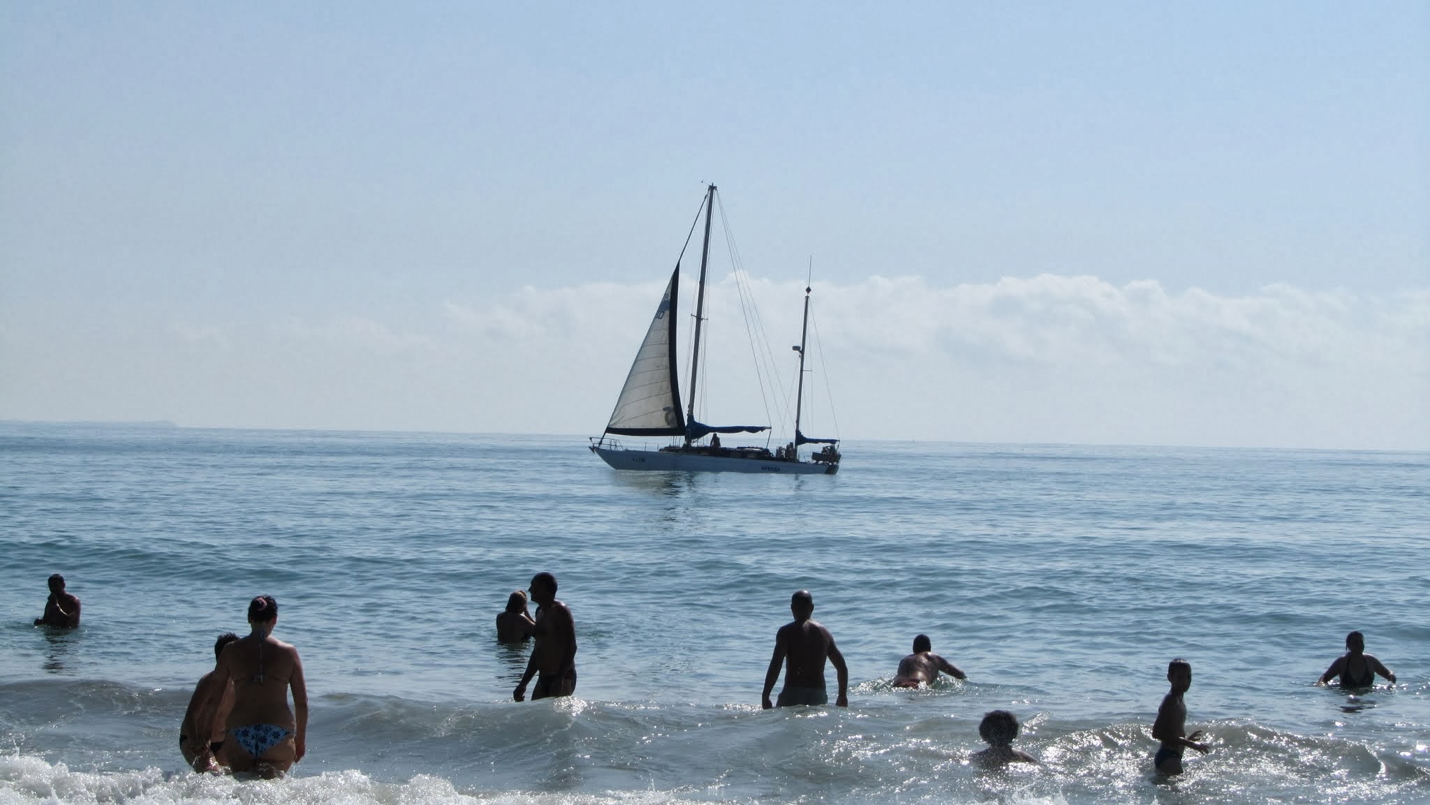 море