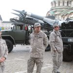 пл. Александър Невски статичен показ на бойна техника по случай  60-годишнината от създаването на Първа зенитно-ракетна база