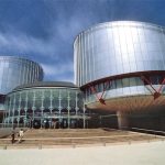 Съдът в Страсбург решава проблема с пренатоварването за сметка на жалбоподателите.