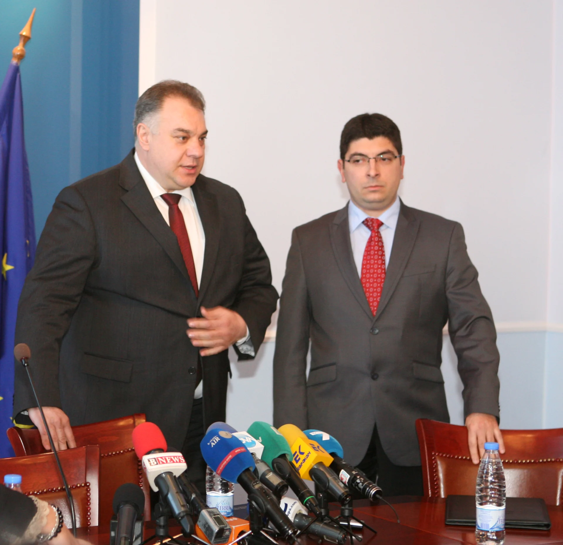 Министерство на здравеопазванетоПрекратява се процедурата по шествалентна ваксина за бебета