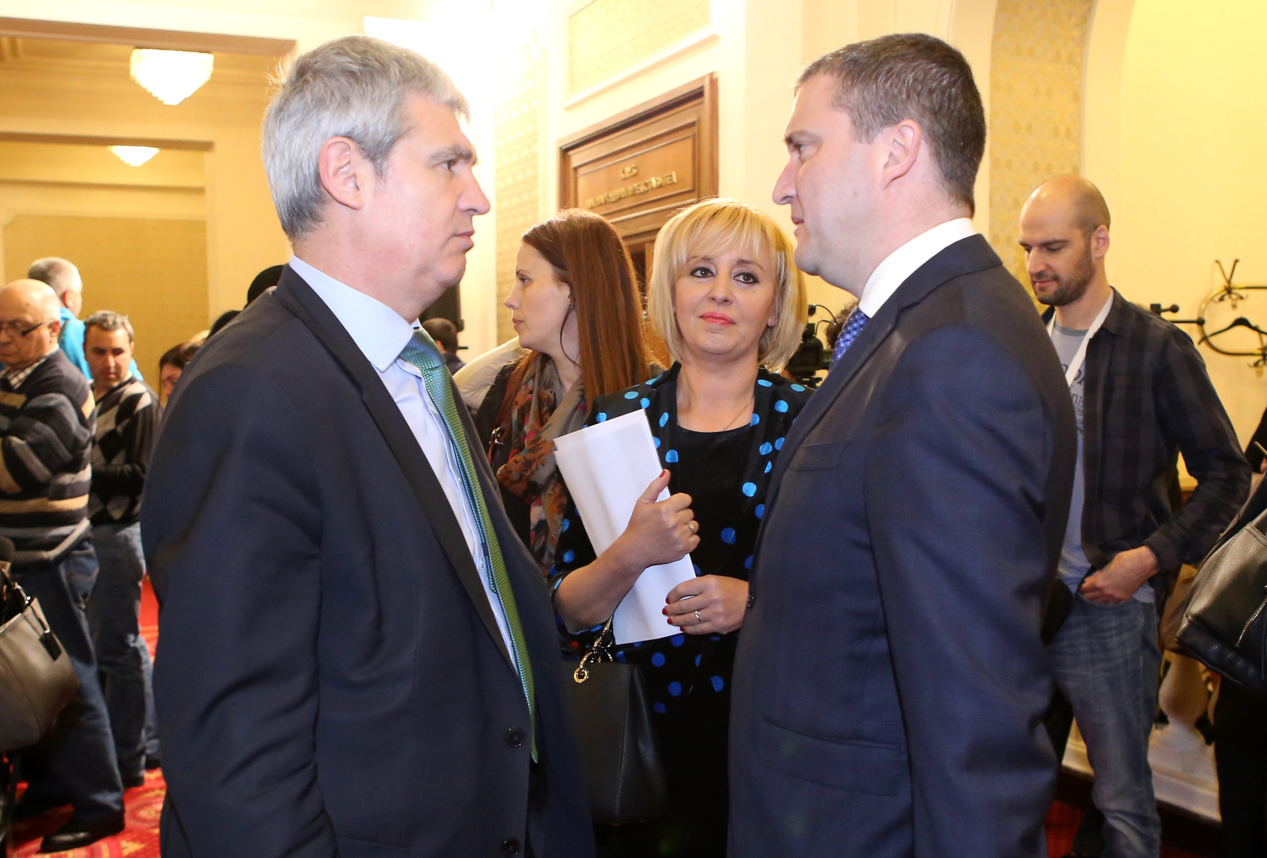 Парламент Пламен Димитров КНСБ