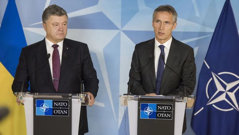 порошенко столтенберг