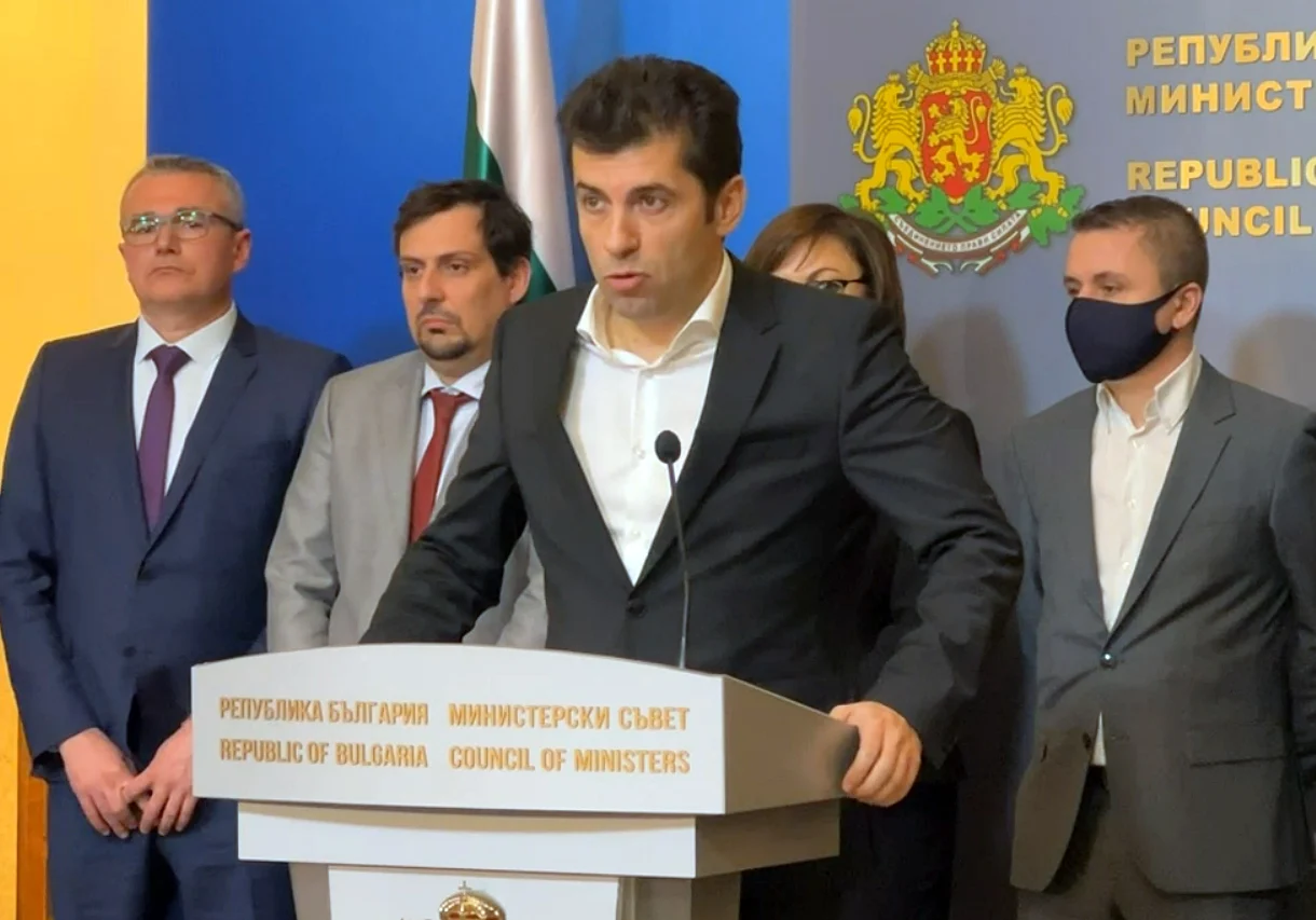 Министерски съвет пресконференция след срещата с БПГА Кирил Петков Корнелия Нинова