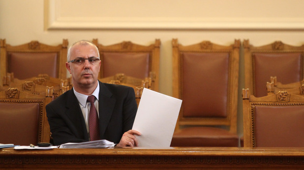 Парламент Веселин Вучков мин.на МВР