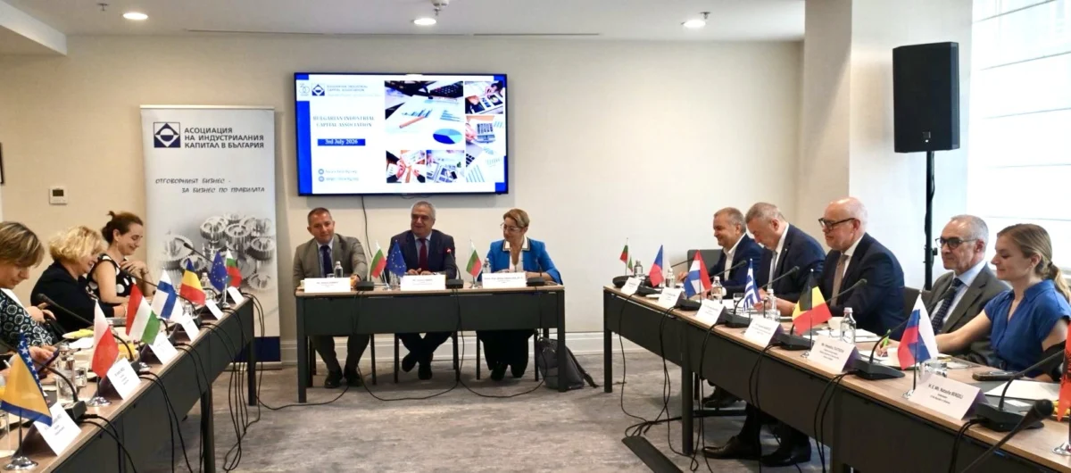 АИКБ призова за нов подход към конкурентоспособността и инвестициите на среща с дипломати 1 аикб дипломати