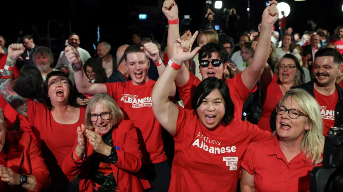 Управляващата левоцентристка партия на Антъни Албанезе печели изборите в Австралия