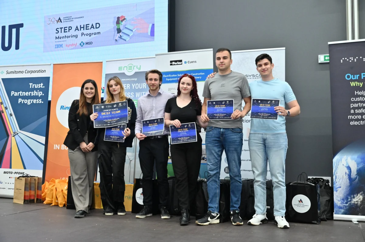 amcham hackathon best team cybreach syscom engineering