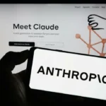 Инвеститори оценяват Anthropic на 800 млрд. долара, компанията не бърза със сделка
