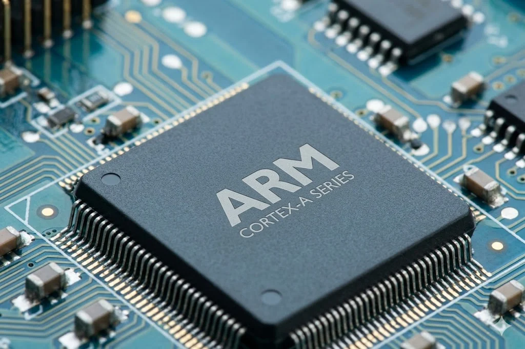 Arm Holdings е изправена пред разследване от FTC заради лицензирането на чипове