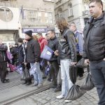 Гневът на улицата понякога се изражда в безумни искания.