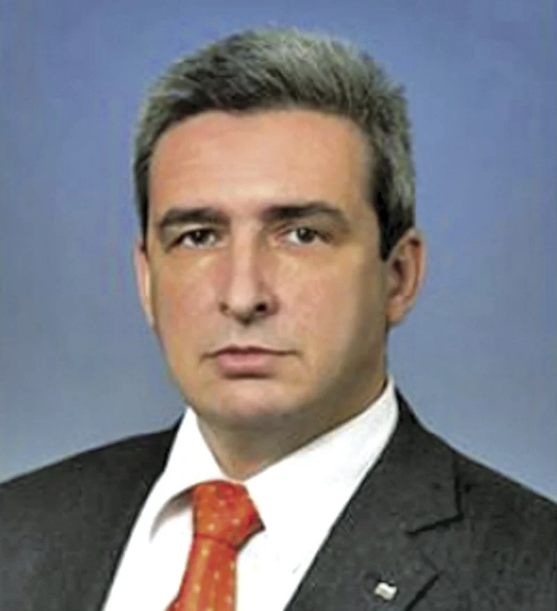 Васил Маринов