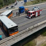 Пострадалите при катастрофата с автобус в София са освободени за домашно лечение