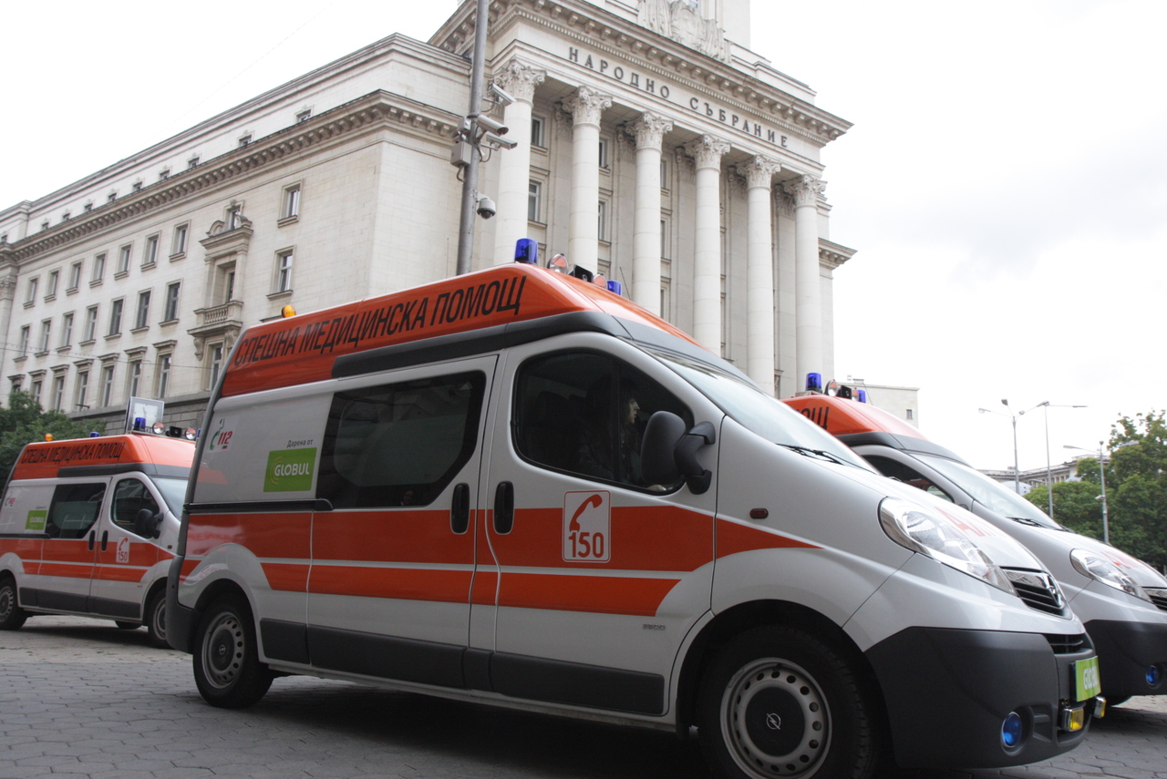 Премиерът Бойко Борисов ще присъства на официална церемония по време на която ще бъдат дарени четири линейки на „Бърза помощ” –София. Събитието ще се състои в понеделник