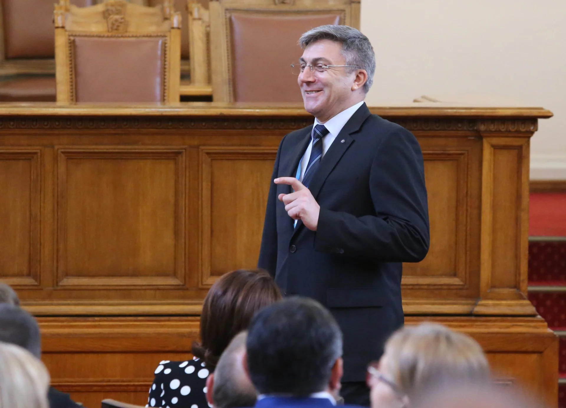 Парламент