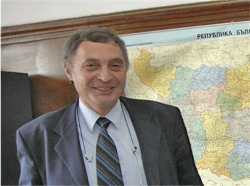 Евгени Диков ще оправя на пожар състоянието на Софийската градска прокуратура.