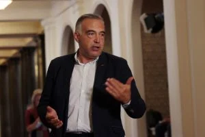 Парламент 46 Народно събрание Антон Кутев