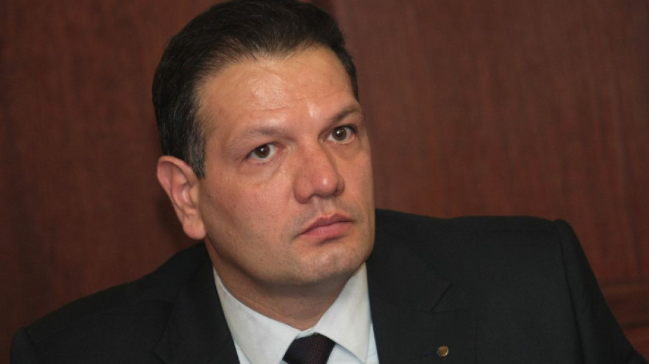 Петър Славов