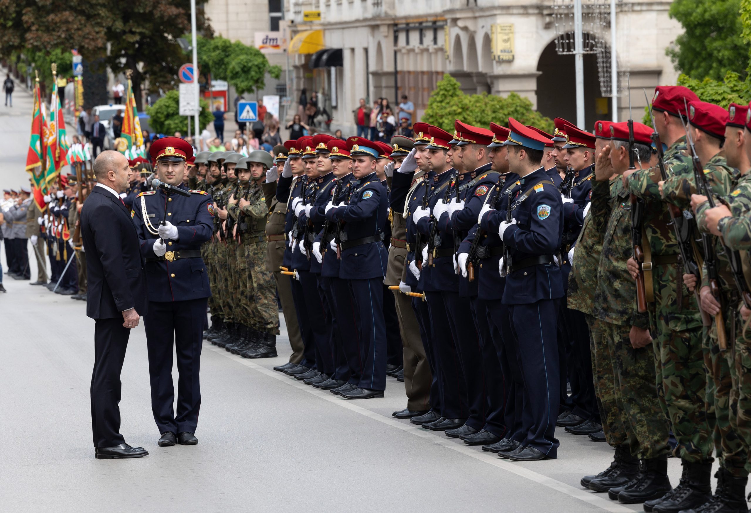 Румен Радев