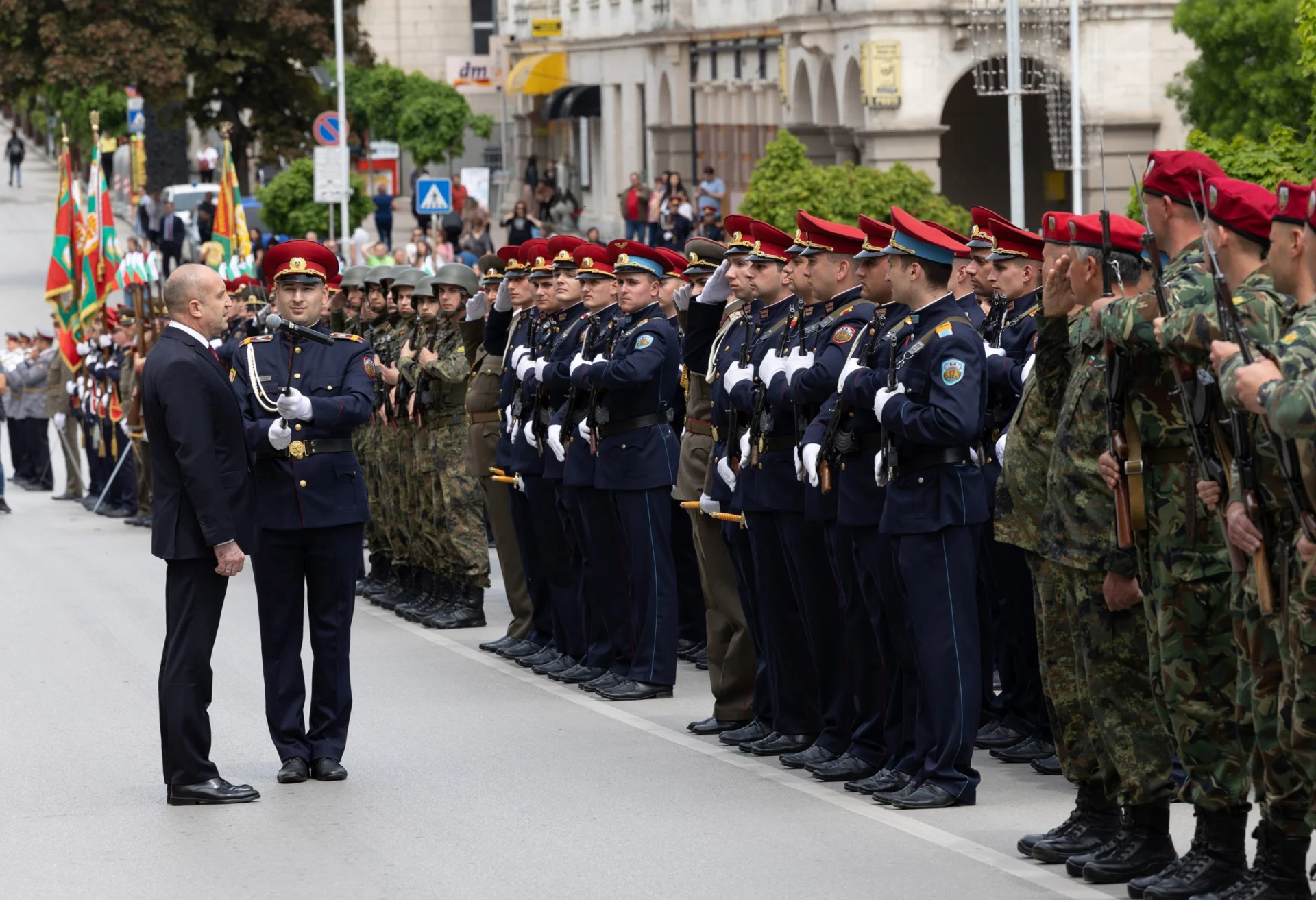 Румен Радев