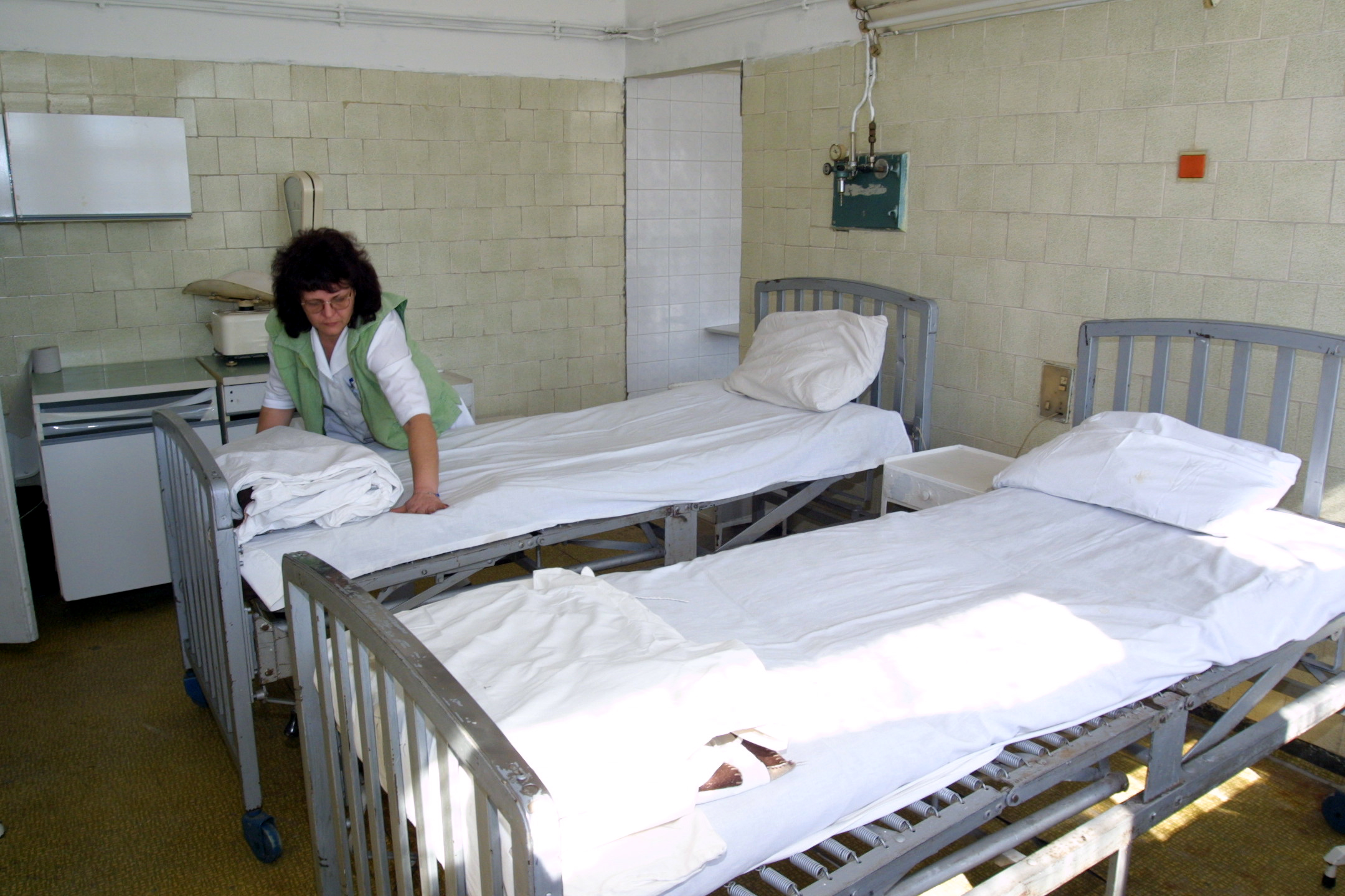 Болнични легла
