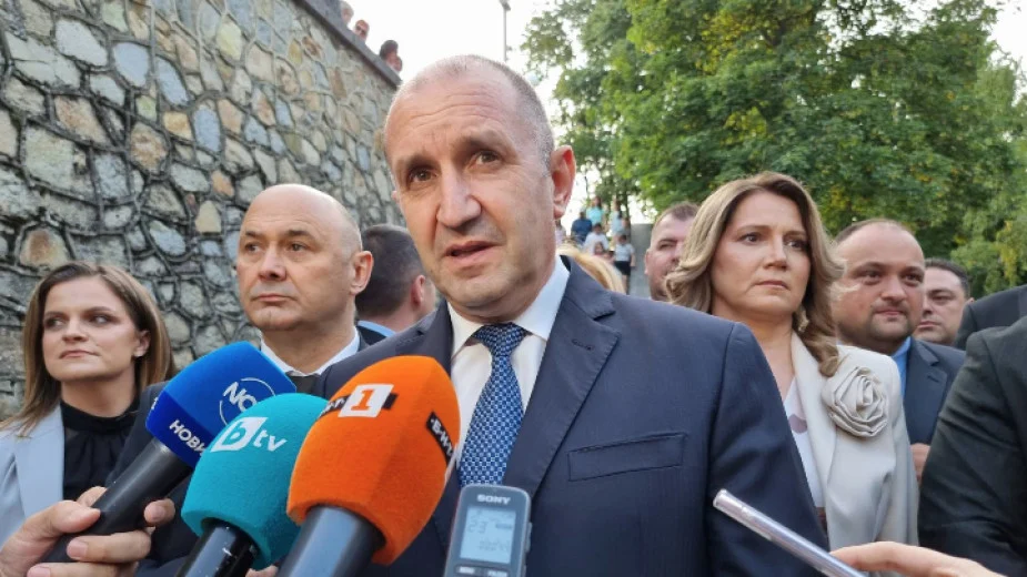 Румен Радев: Държавата е безпомощна срещу покачването на цените