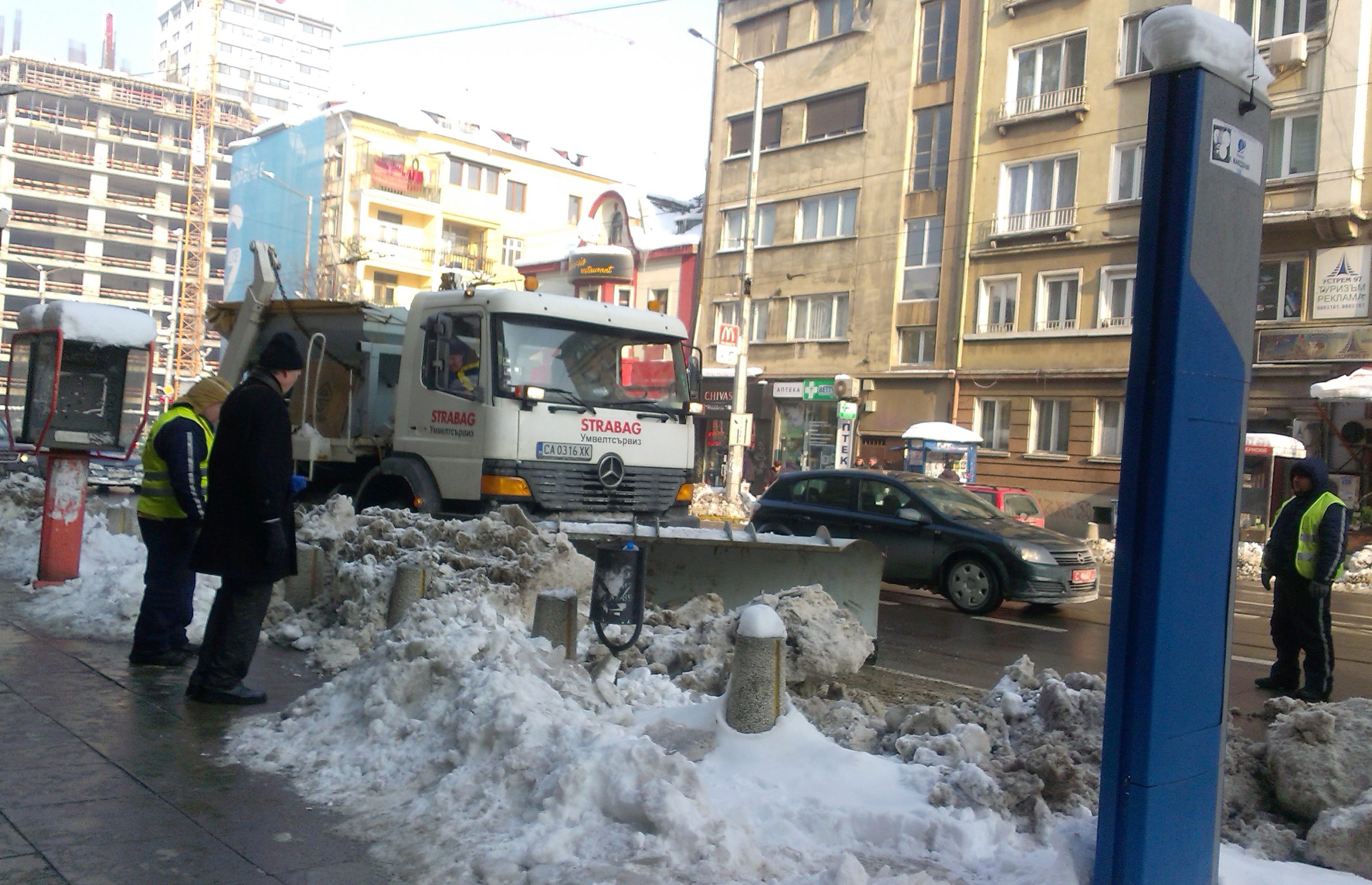 сняг спирка на градски транспорт