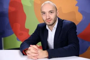 Димитър Ганев: За Радев очаквам да гласуват около 1 млн. души, но пак няма да получи 121 депутати