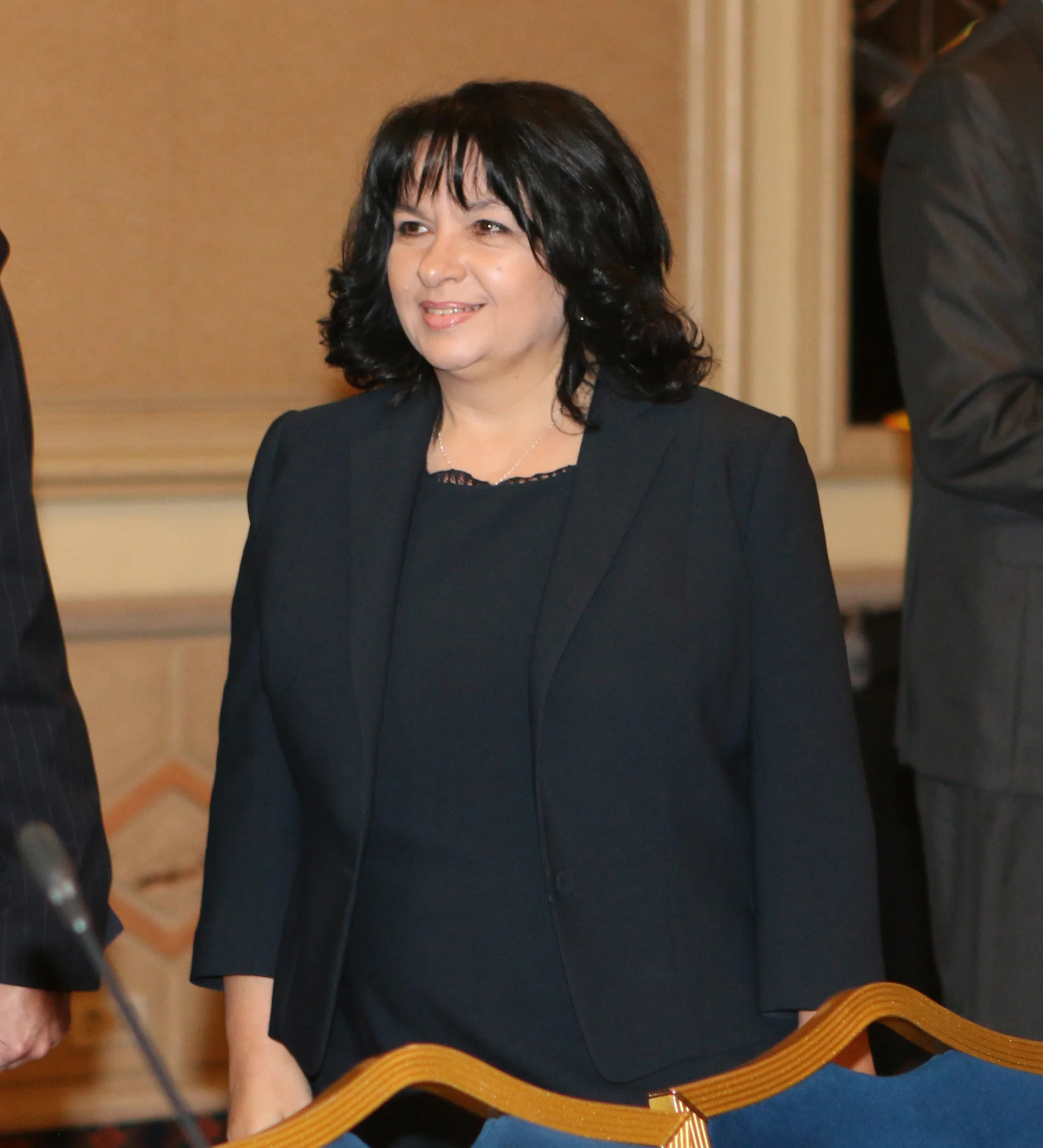 х-л Балкан кръгла маса „Рискове и перспективи за енергийната сигурност на Югоизточна Европа“ Теменужка Петкова