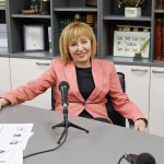 Мая Манолова