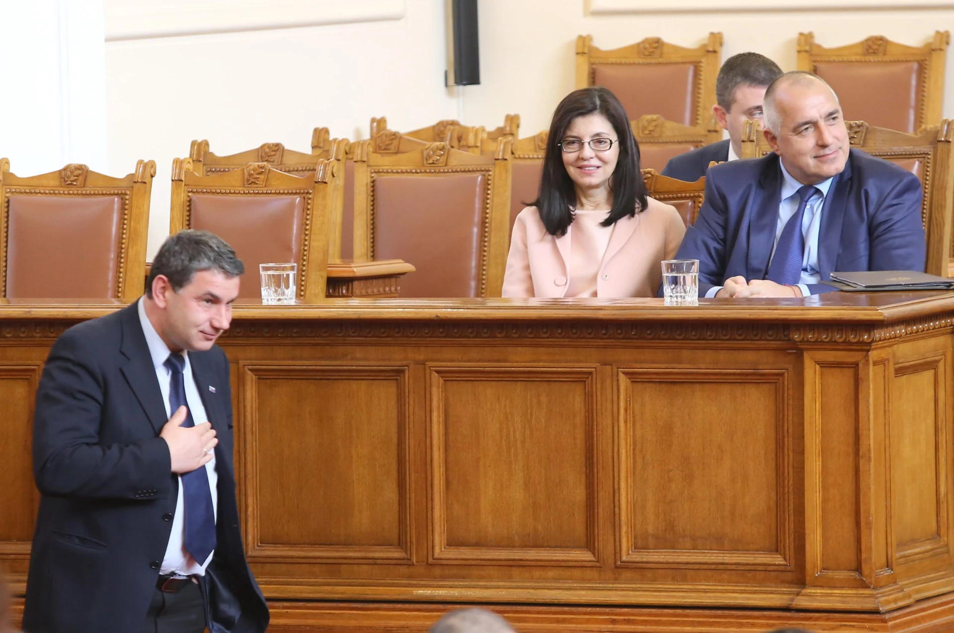 Парламент Бойко Борисов