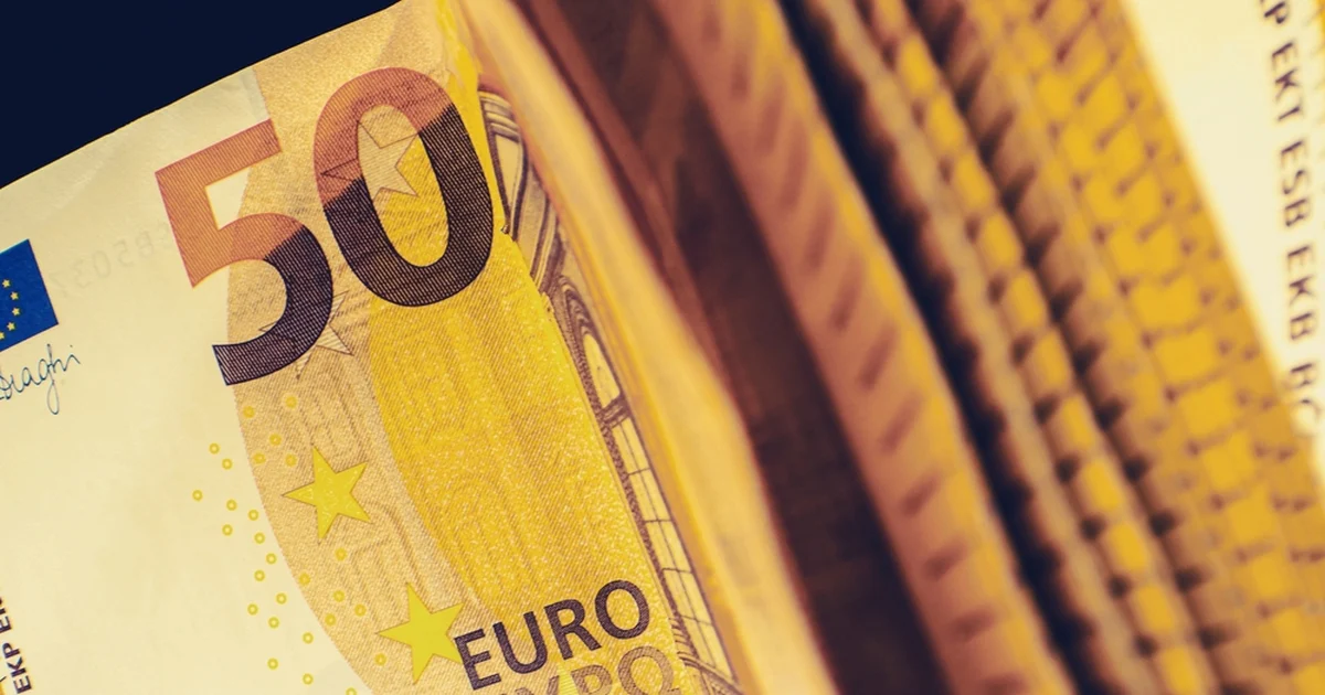 Първият проектобюджет на България в евро влиза за гласуване на