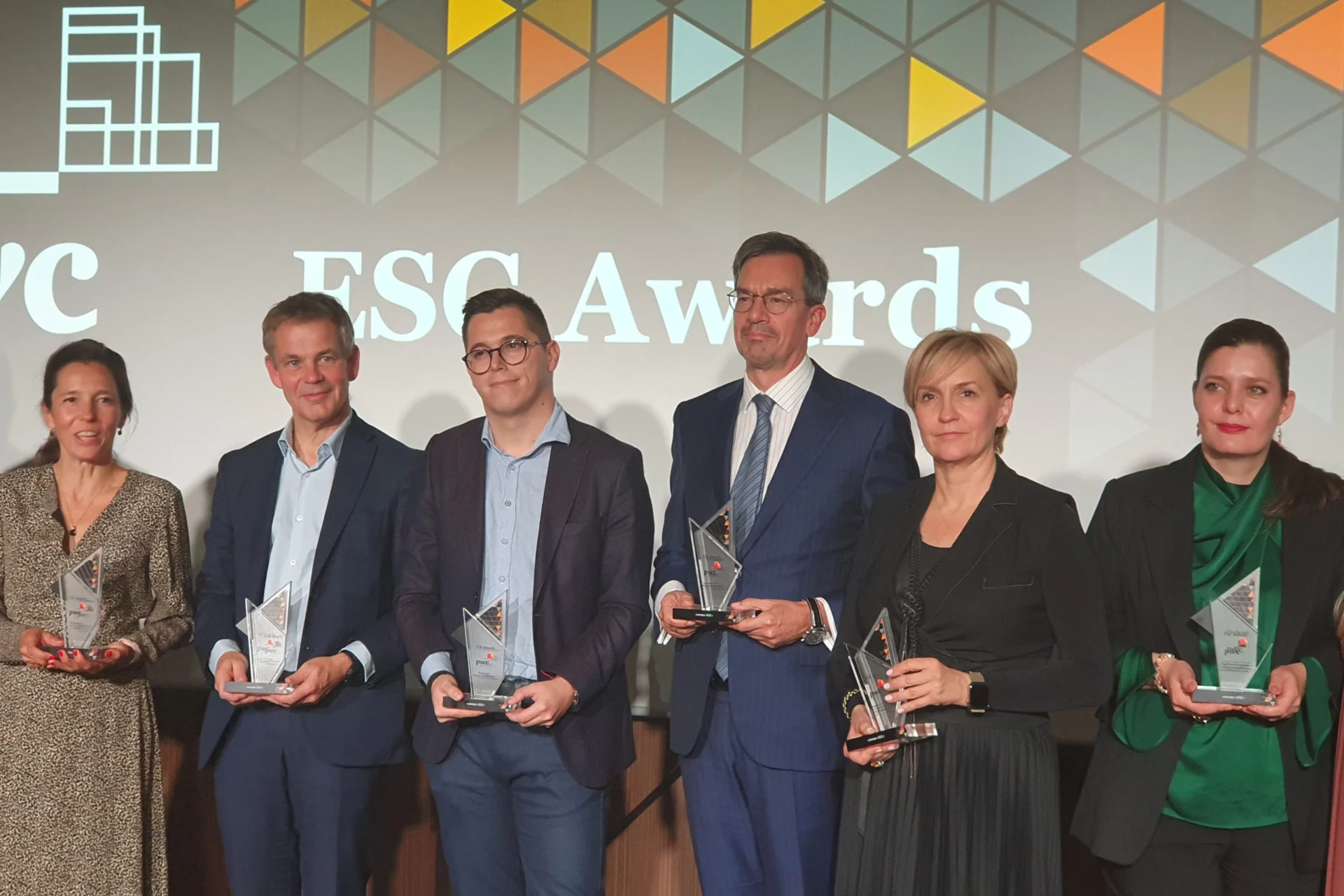 ОББ с престижна награда за своята ESG стратегия
