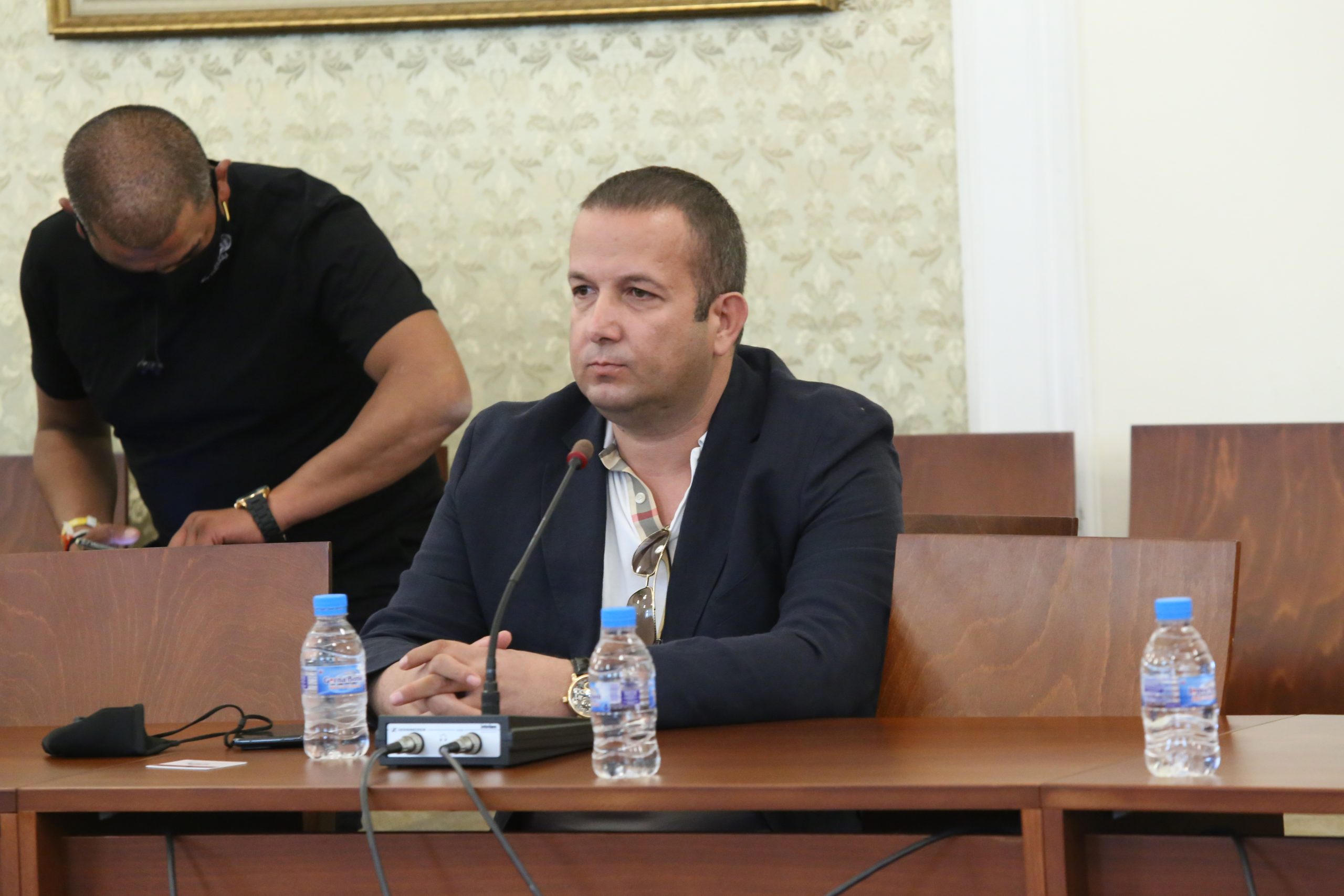 Парламент